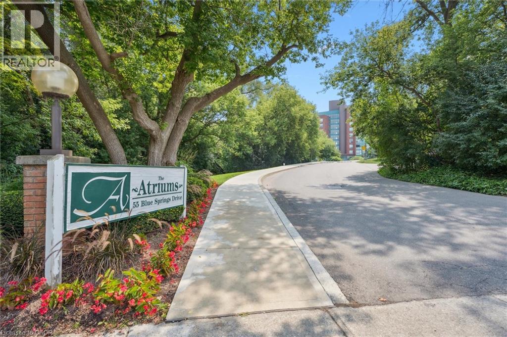 55 BLUE SPRINGS Drive UnitNo. 706, Waterloo