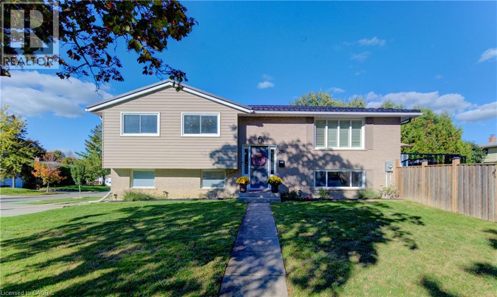292 PARKMOUNT Drive, Waterloo