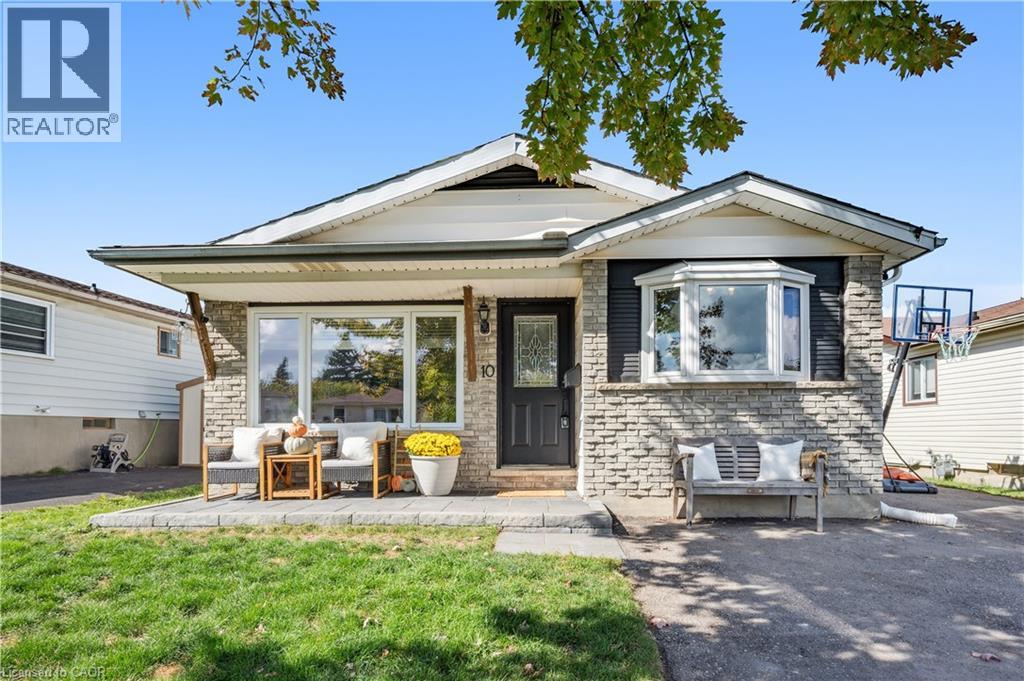 10 BROKEN OAK Crescent, Kitchener