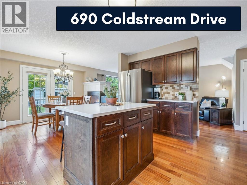 690 COLDSTREAM Drive, Waterloo