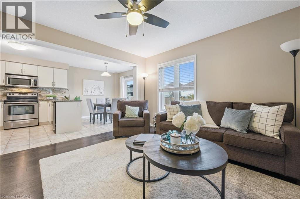 90 STARLIGHT Avenue, Kitchener