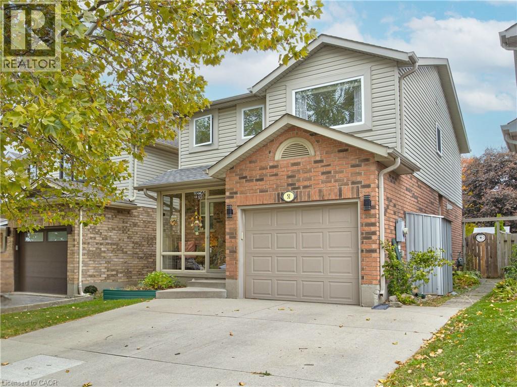 51 MCMEEKEN Drive, Cambridge