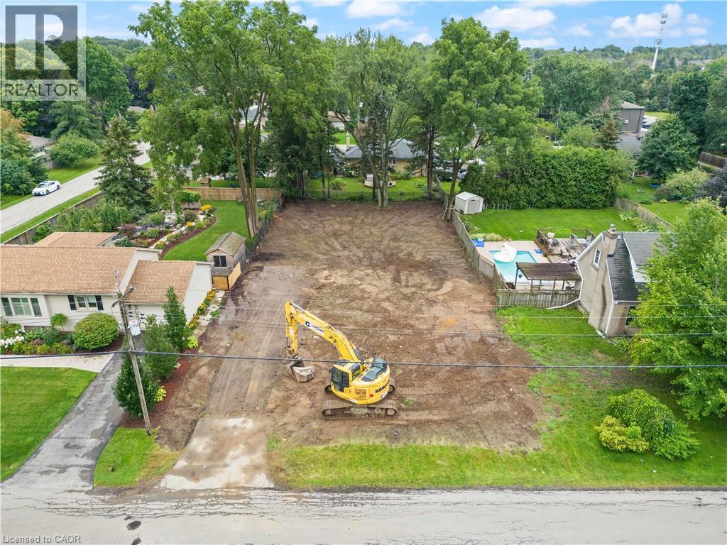 28 CALVIN Street, Ancaster