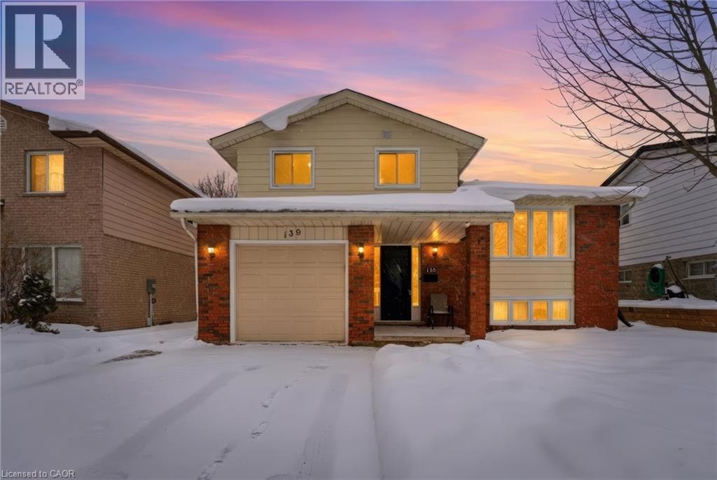 139 THE COUNTRY Way, Kitchener