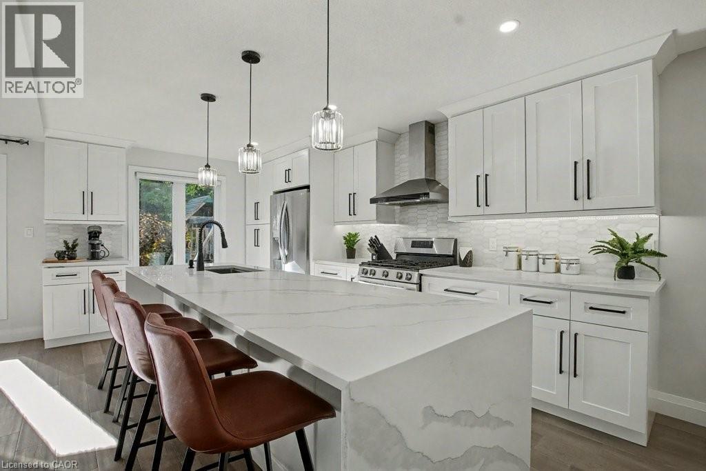 166 WESTVALE Drive, Waterloo