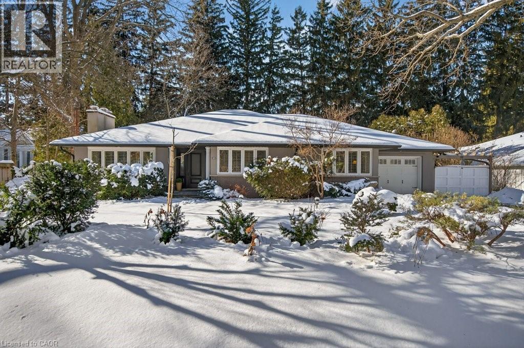 16 LOVERS Lane, Ancaster