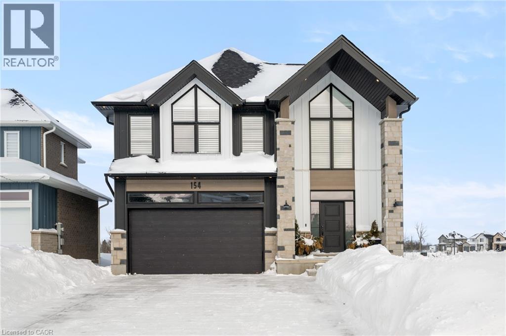 154 DEMPSEY Drive, Stratford