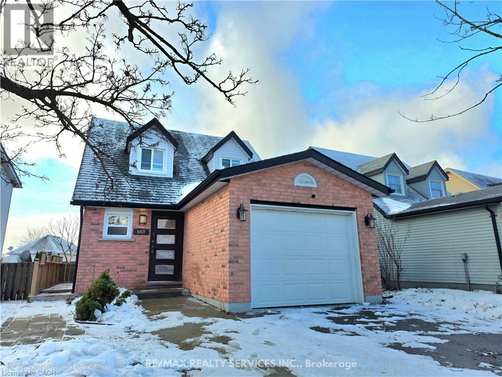 662 N ELGIN Street N, Cambridge