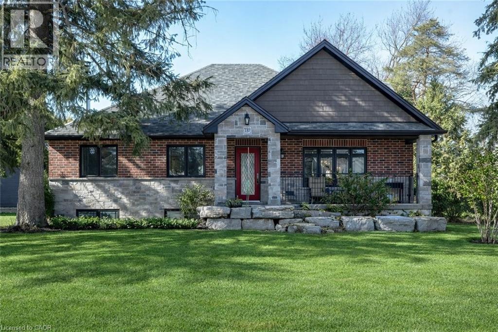 389 CLARENDON Drive, Ancaster