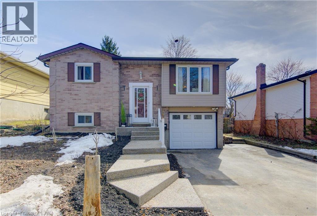 146 WHEATFIELD Crescent, Kitchener