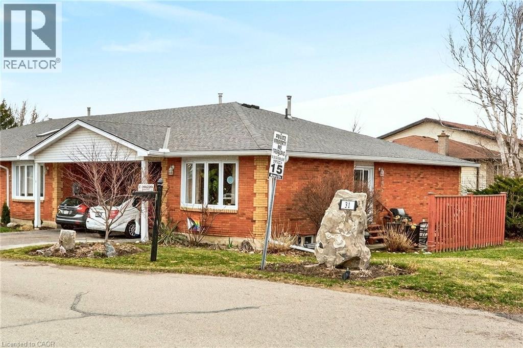 31 KINROSS Street UnitNo. 1, Caledonia