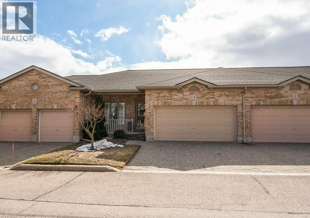 900 DOON VILLAGE Road UnitNo. 3, Kitchener