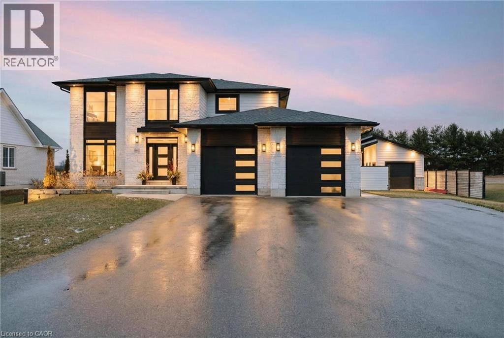 8476 IMPERIAL Road, Aylmer