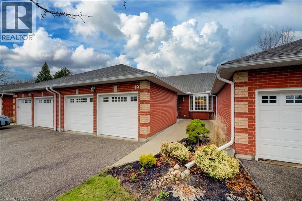 85 BEASLEY Crescent UnitNo. 19, Cambridge