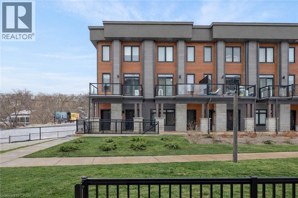 2 WILLOW Street UnitNo. 38, Paris