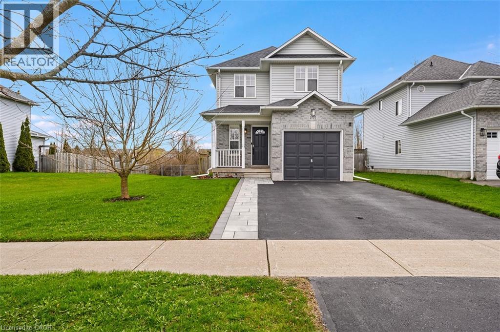 255 HILLTOP Drive, Ayr