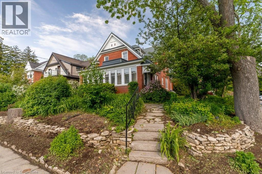 78 ALLEN Street E, Waterloo