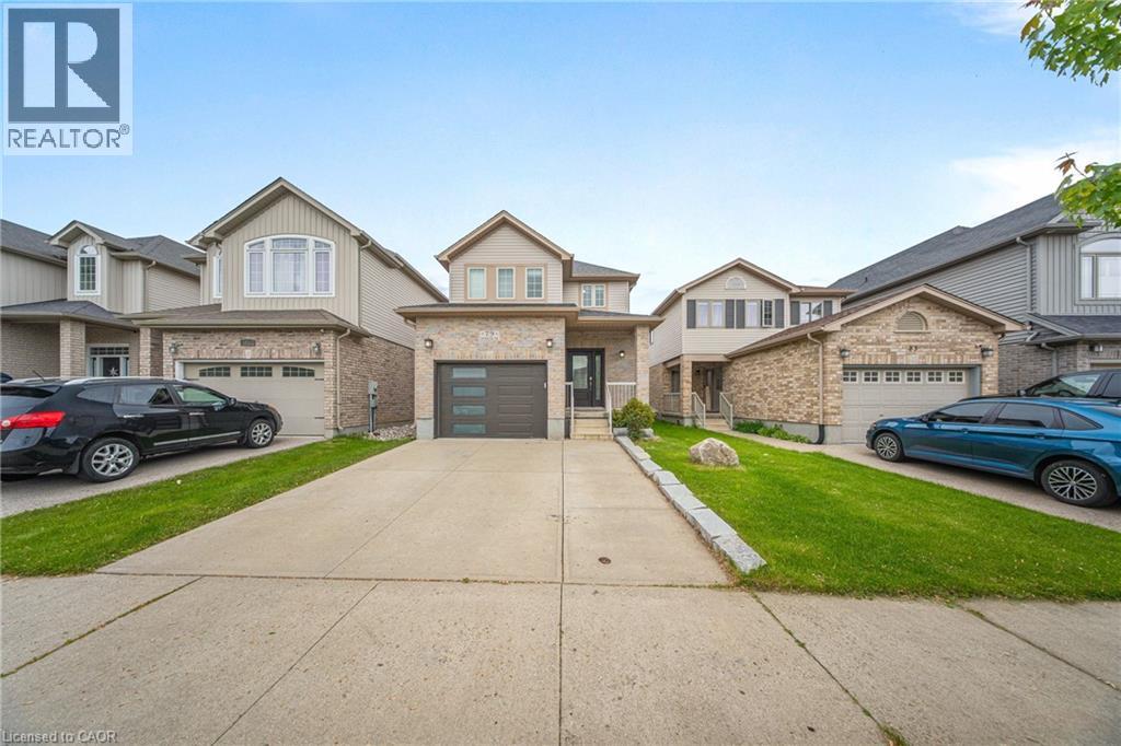79 HINRICHS Crescent, Cambridge