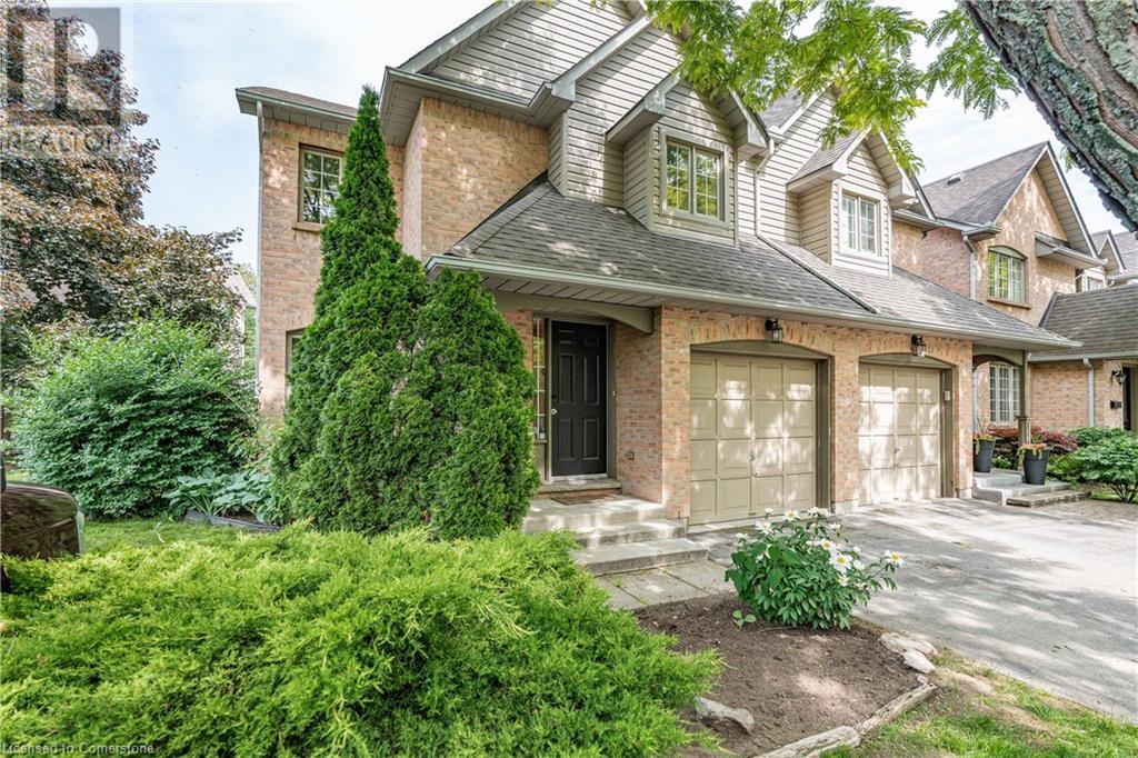 320 HAMILTON Drive UnitNo. 10, Ancaster