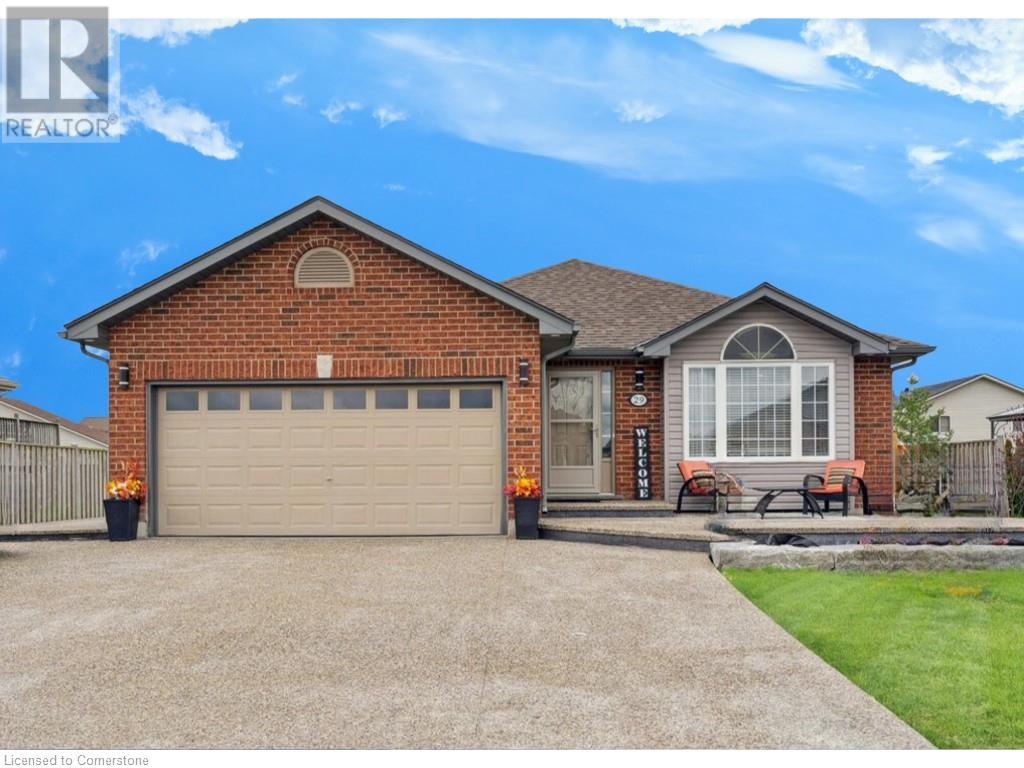 29 MAPLEVIEW Drive, Hagersville