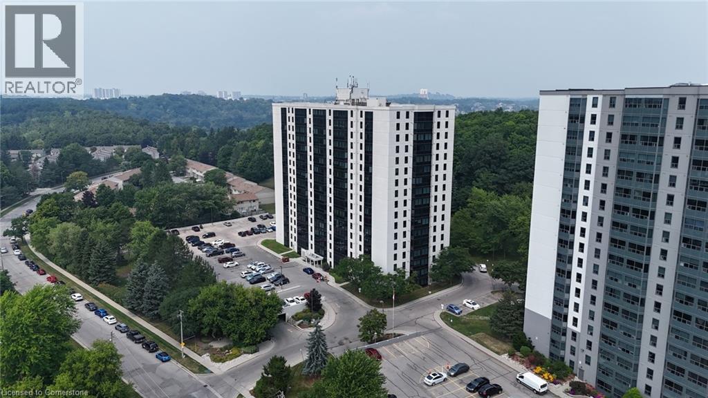 35 GREEN VALLEY Drive UnitNo. 506, Kitchener