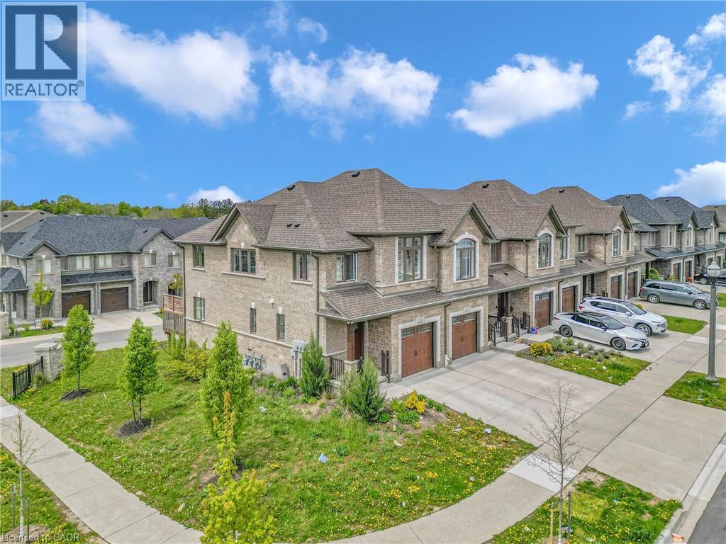 121 HOLLYBROOK Trail, Kitchener