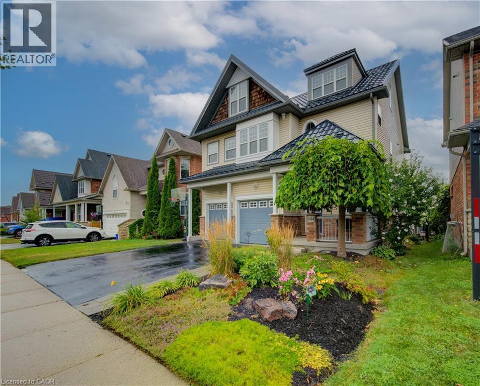 644 FRIEBURG Drive, Waterloo