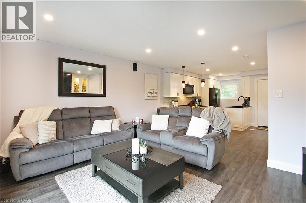 410 PIONEER Drive UnitNo. 6, Kitchener