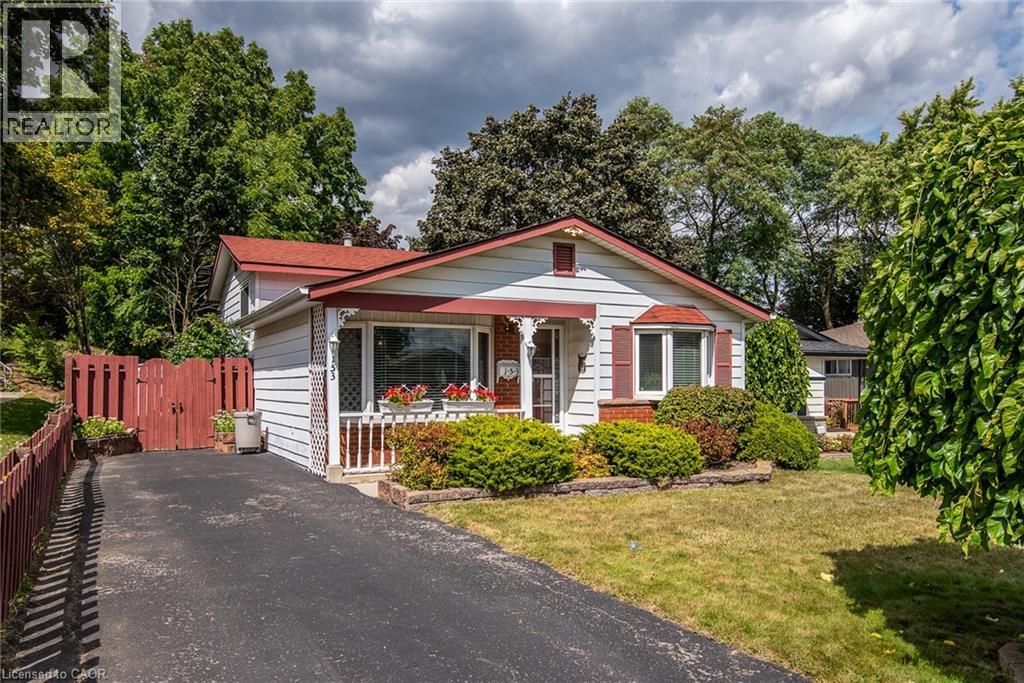153 PINEDALE Drive, Kitchener