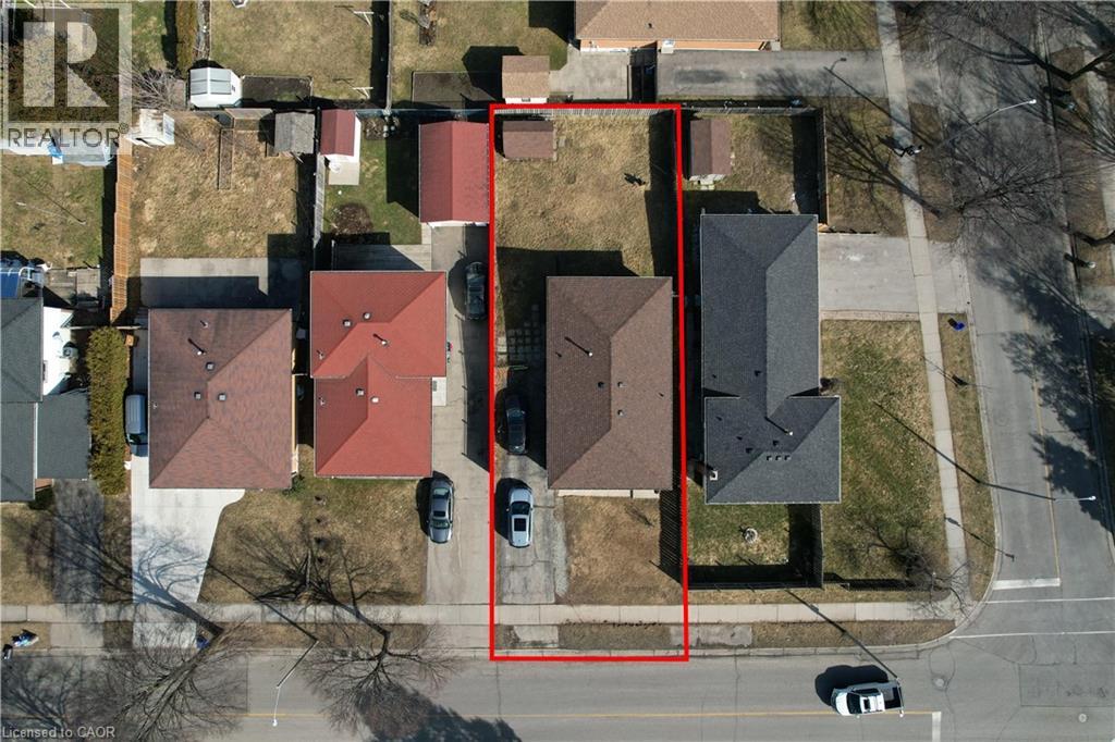 110 HAZELGLEN Drive, Kitchener