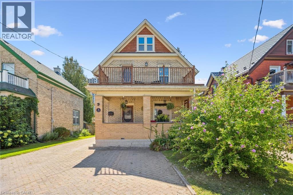 233 DUKE Street E, Kitchener