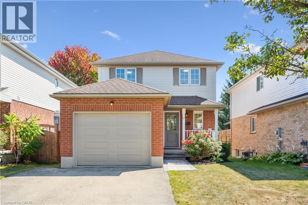 332 CARRIAGE HOUSE Court, Waterloo
