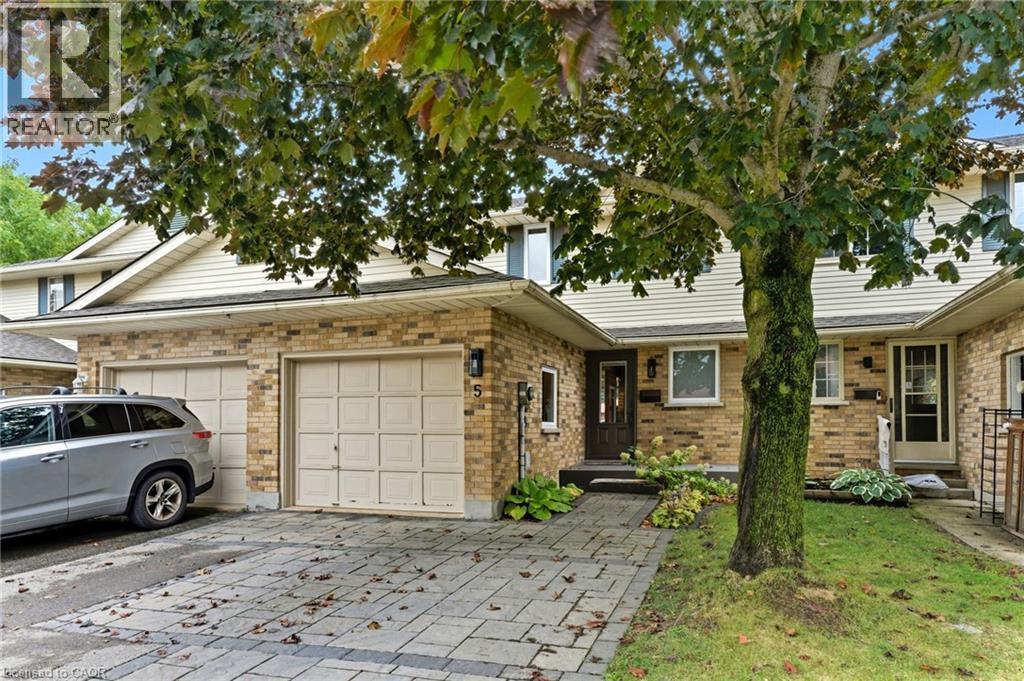 5 SNYDER Avenue N, Elmira