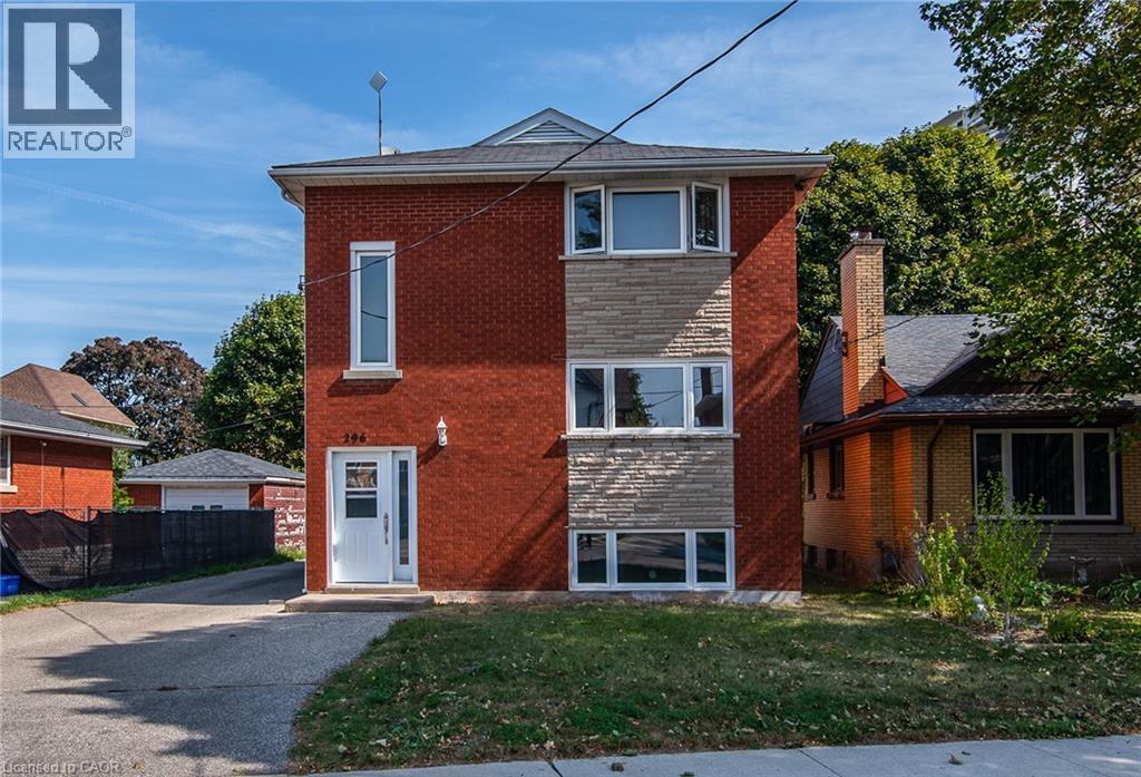 296 AHRENS Street W, Kitchener