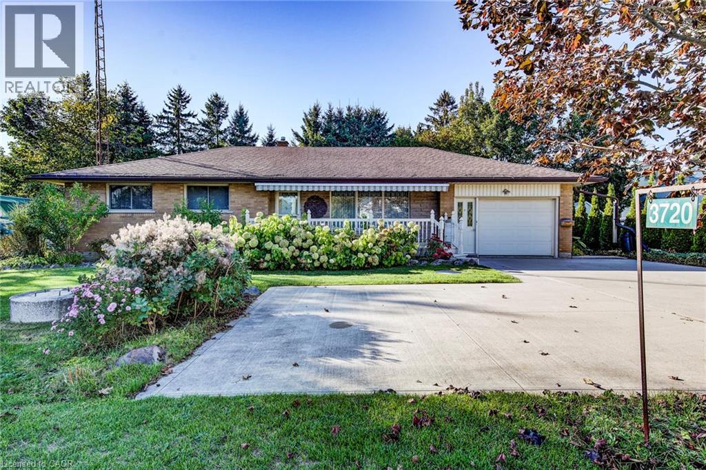 3720 MANSER Road, Linwood