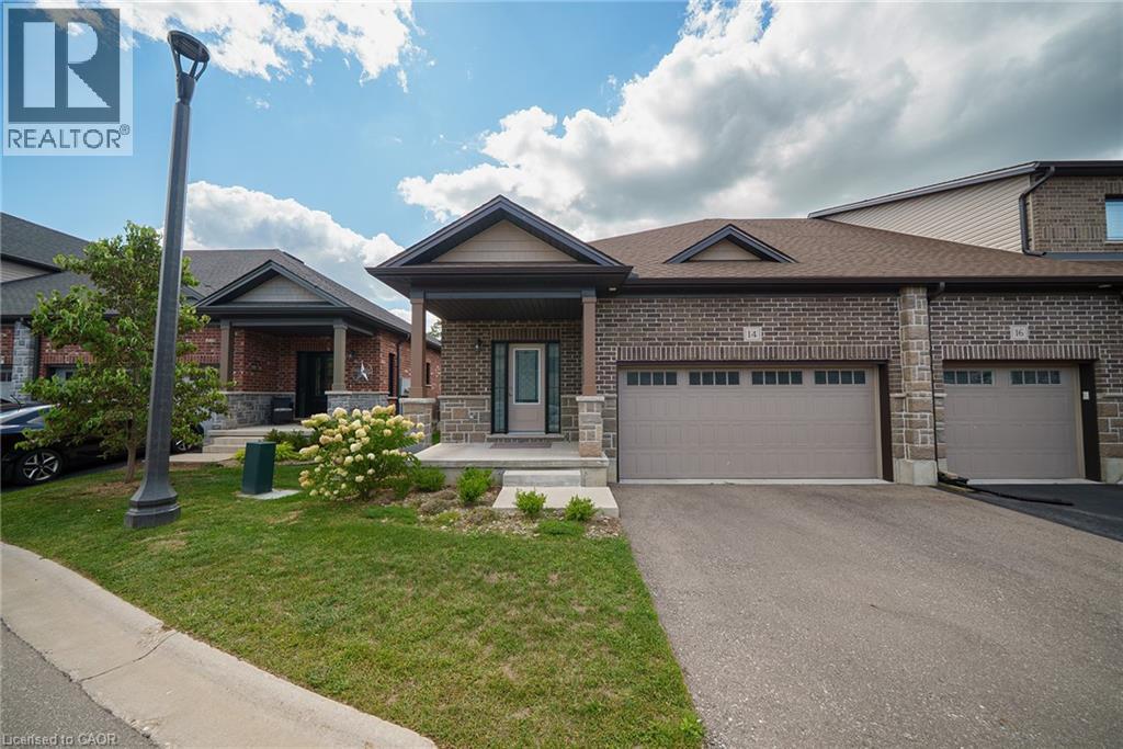14 TAMARACK Way, Simcoe