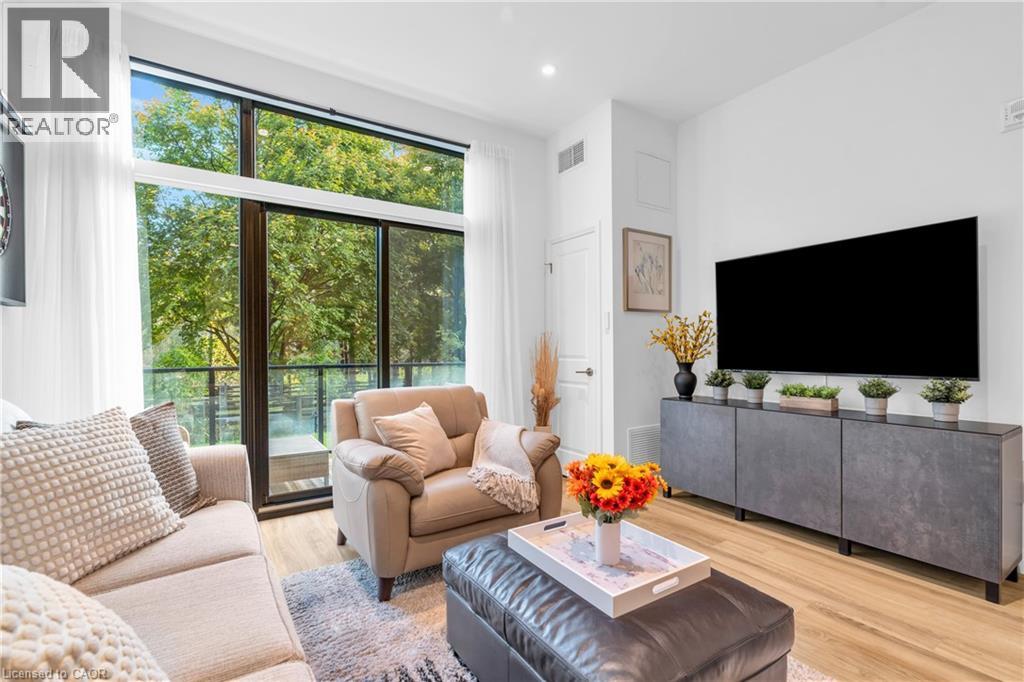 525 NEW DUNDEE Road UnitNo. 101, Kitchener