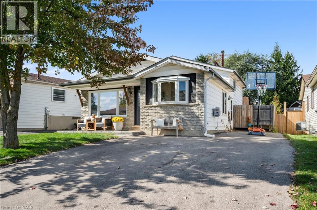 10 BROKEN OAK Crescent, Kitchener