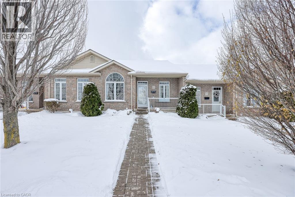 663 SOUTHWOOD Way UnitNo. 4, Woodstock