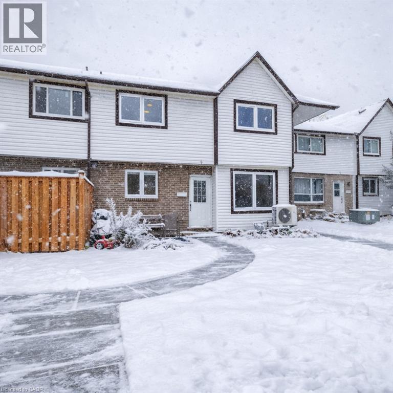 445 PIONEER Drive UnitNo. 4, Kitchener