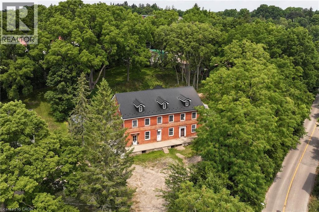 38 SHIRK Place, Kitchener