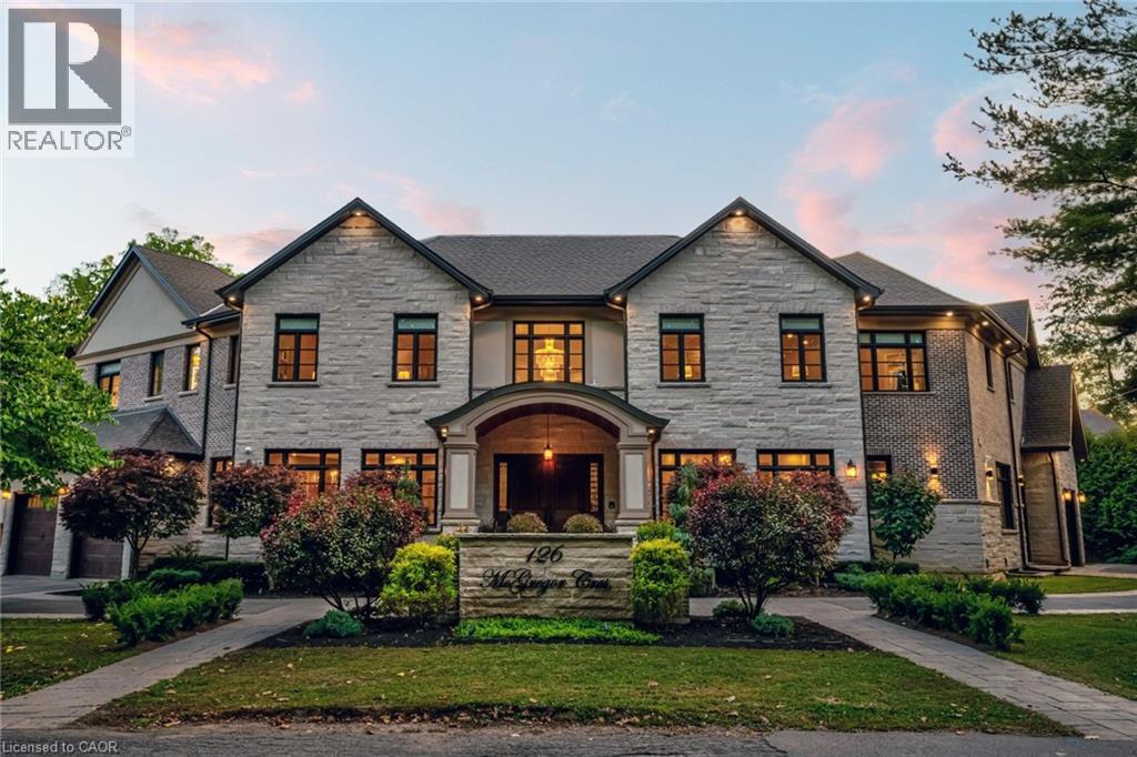 126 MCGREGOR Crescent, Ancaster