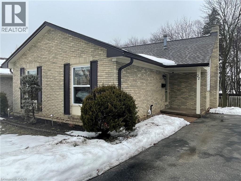 22 MATTHEW Court, Kitchener