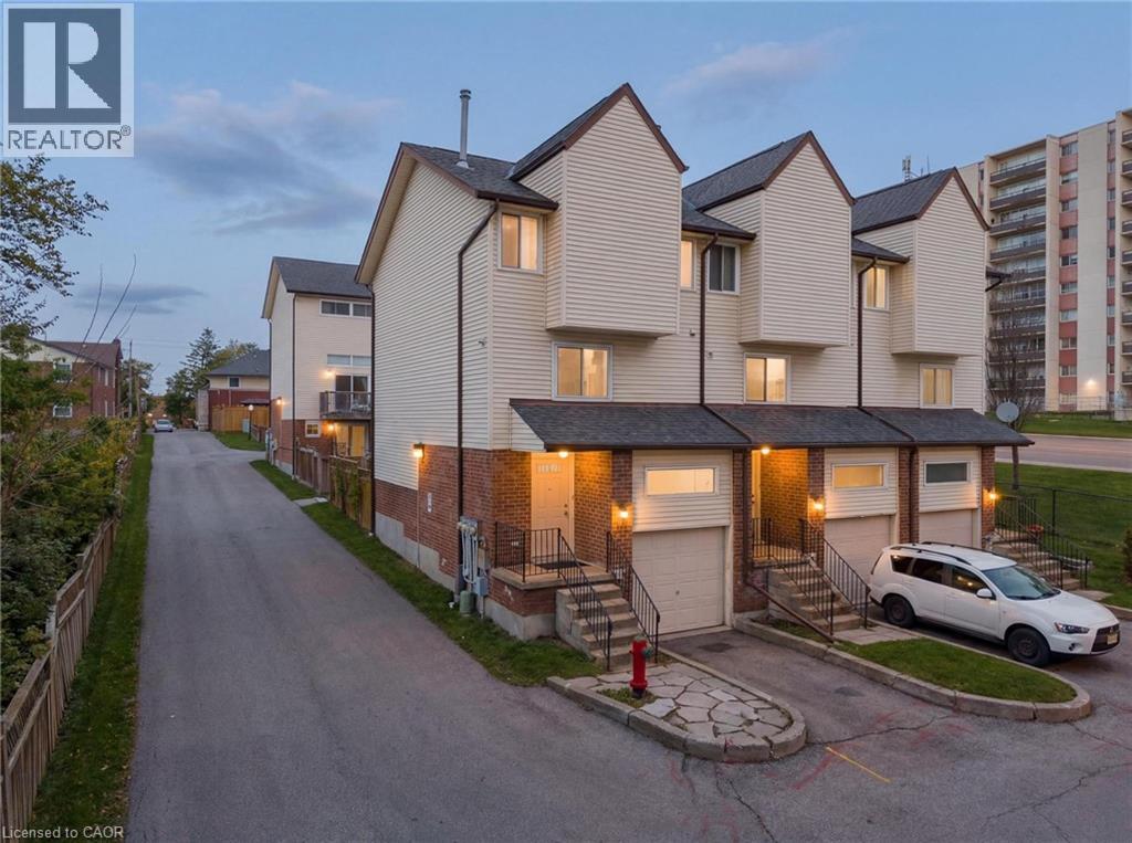 1085 QUEEN S Boulevard UnitNo. 6, Kitchener