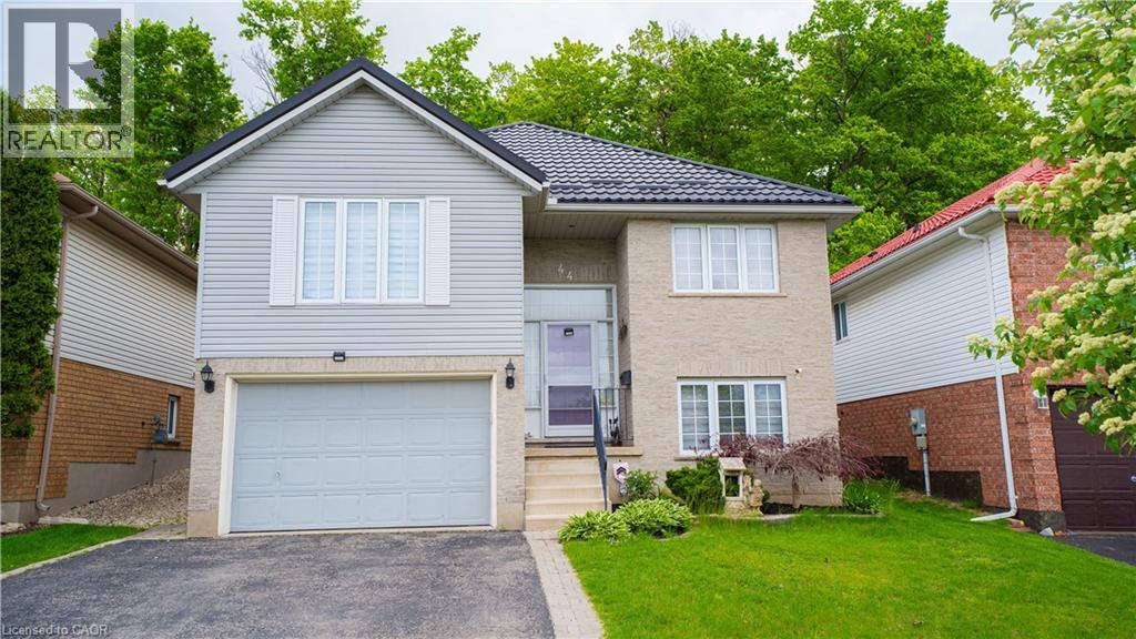 44 DUNNIGAN Drive E, Kitchener