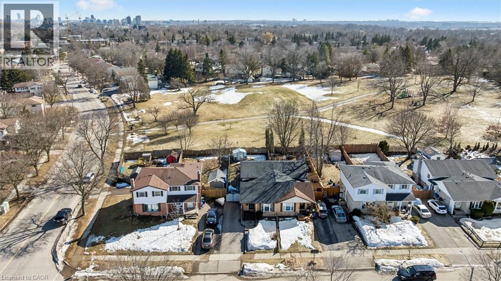 303 MAYVIEW Crescent UnitNo. A, Waterloo