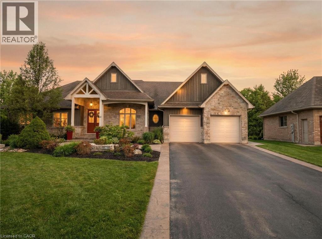 46 WOODSIDE Drive, Mount Pleasant