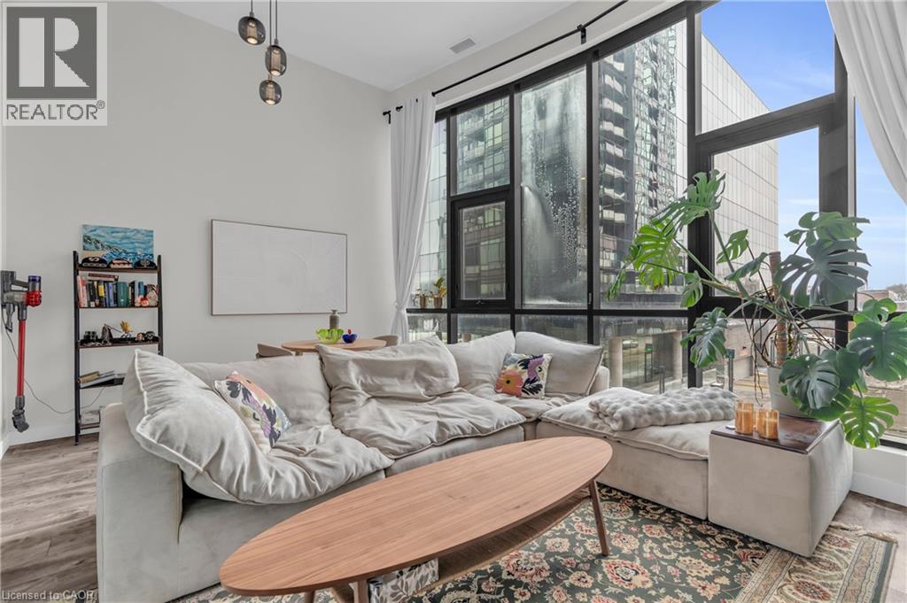 100 GARMENT Street UnitNo. 216, Kitchener