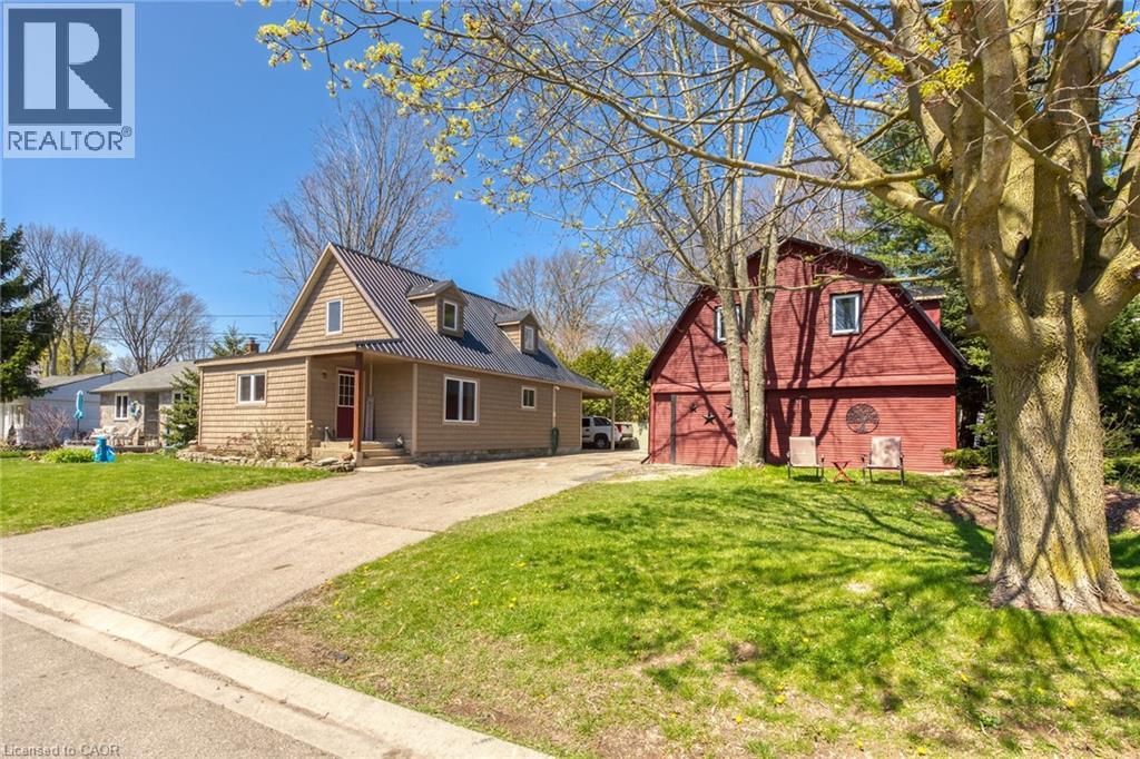 109 MCNAB Street E, Port Dover