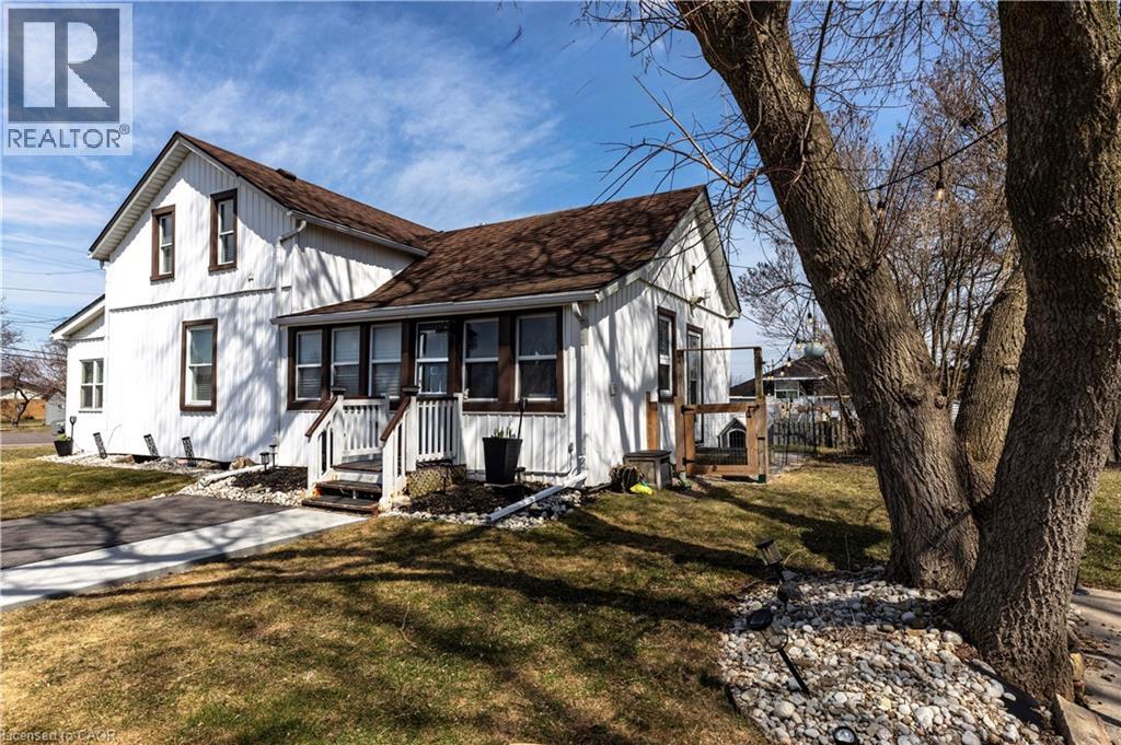 2330 WILSON Street W, Ancaster